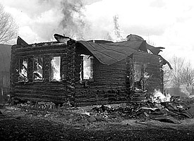 Уже 310 жилых домов сгорели в Алтайском крае