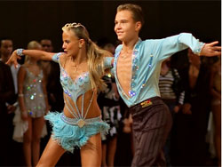 Тольяттинец выиграл "серебро" на мировом турнире по танцам