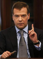 Дмитрий Медведев против делигитимизации власти  