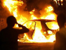 В Китае крестьяне  в знак протеста сожгли 50 автомобилей 