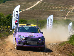 На втором этапе монокубка LADA Rally Cup победили Владимир Трегубов и Евгений Ротенберг